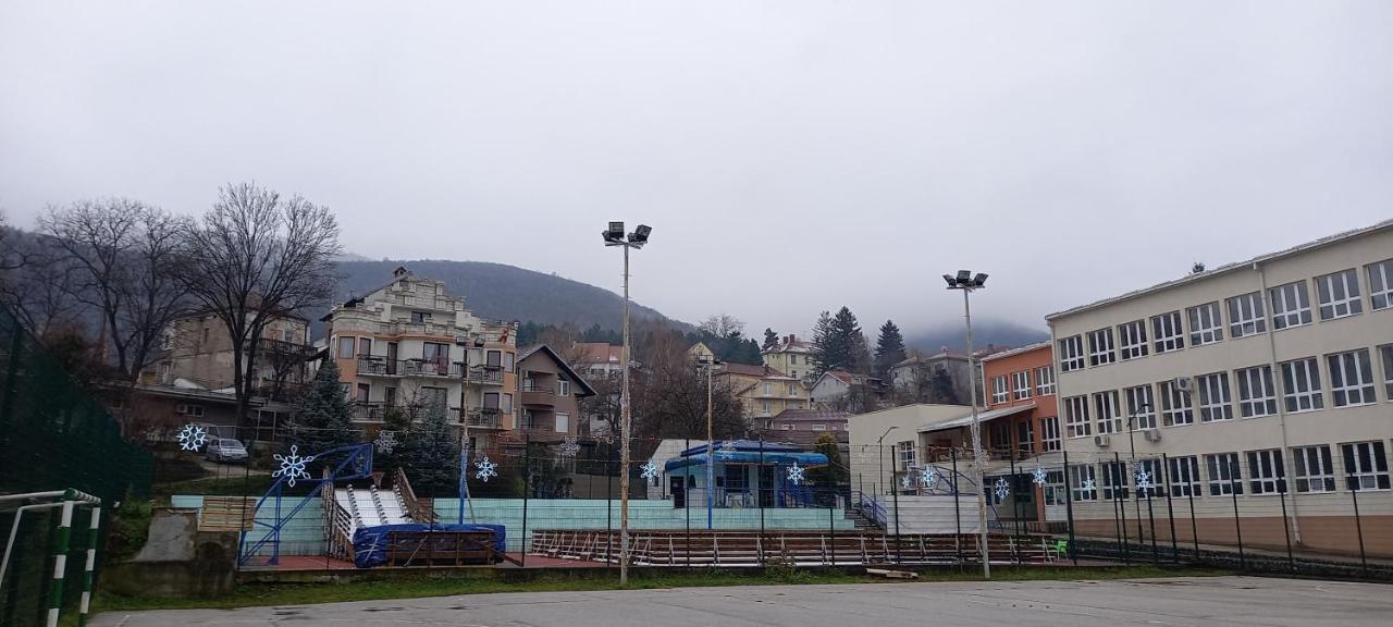 Mist8 Apartment Soko Banja Exterior foto